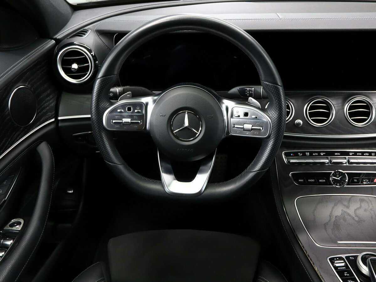 Mercedes-Benz E-Класс 2019 года с пробегом. Фото: #12
