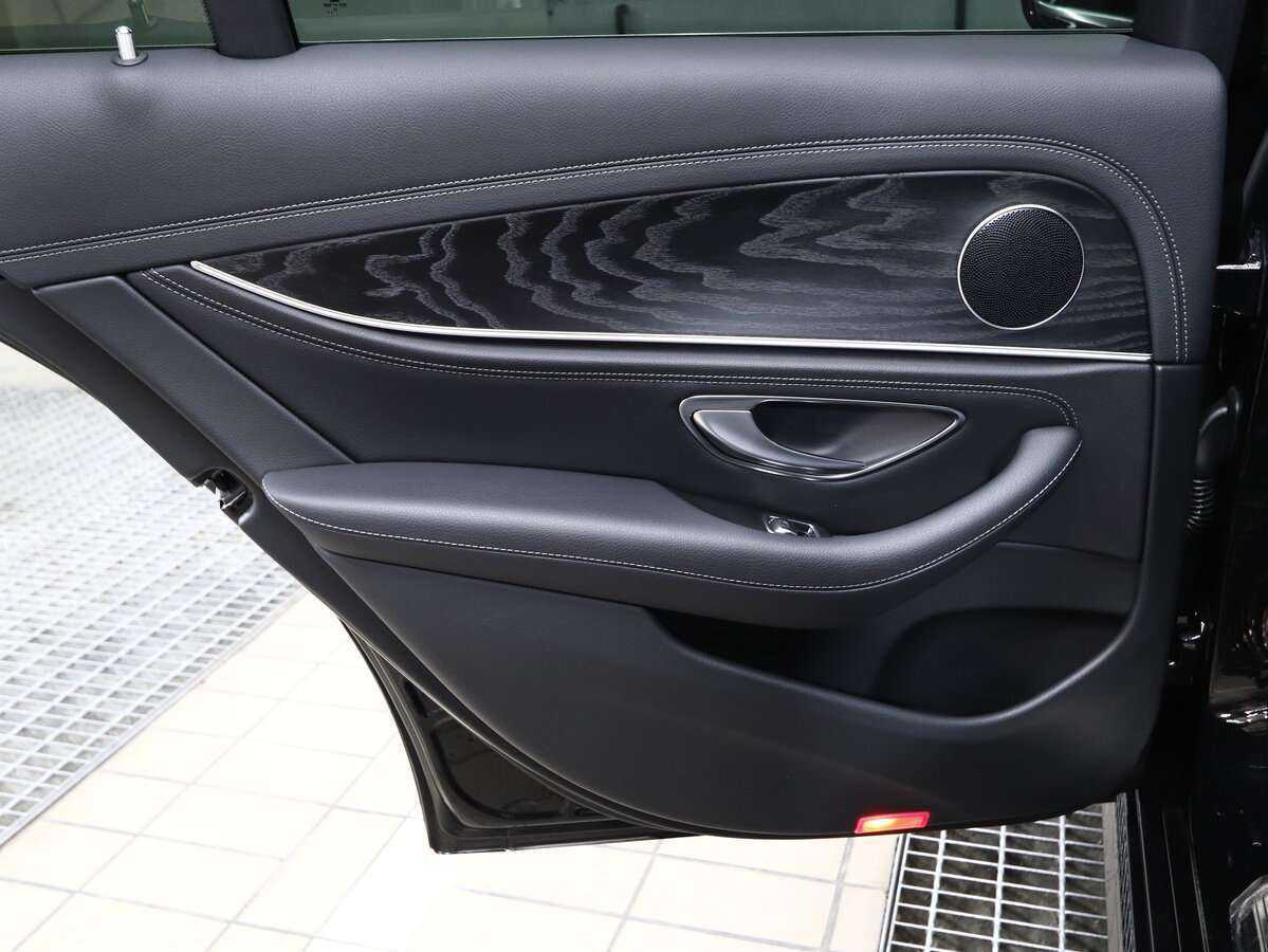 Mercedes-Benz E-Класс 2019 года с пробегом. Фото: #14