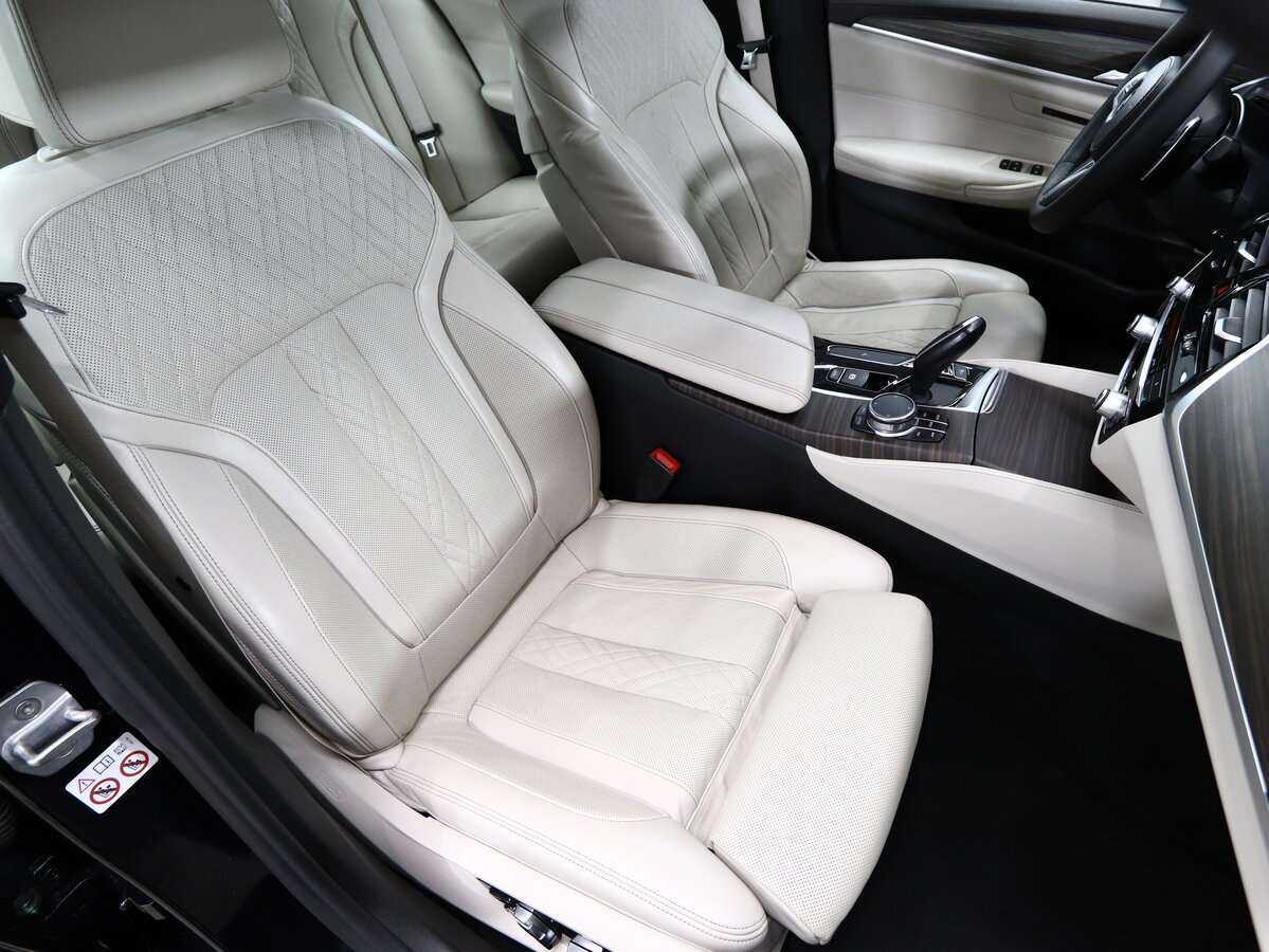 BMW 5 серии 2018 года с пробегом. Фото: #10