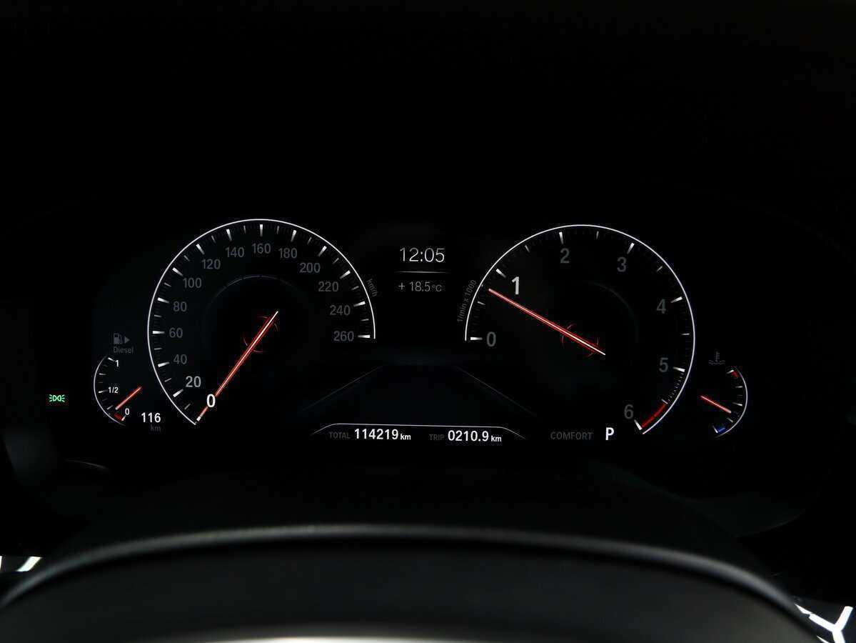 BMW 5 серии 2018 года с пробегом. Фото: #13