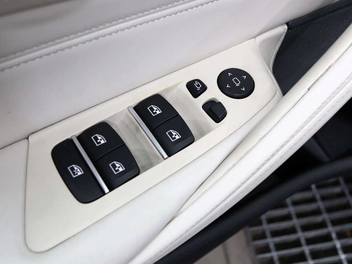 BMW 5 серии 2018 года с пробегом. Фото: #17