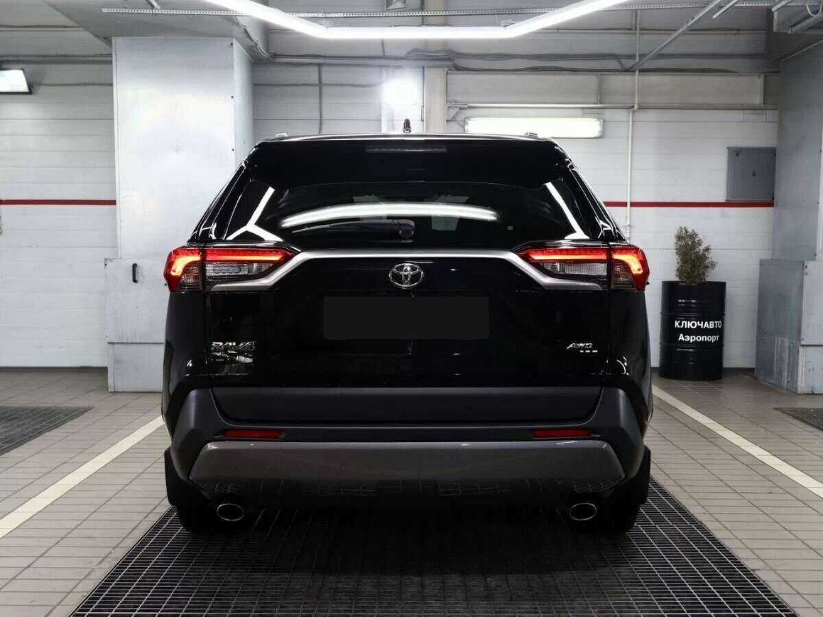 Toyota RAV4 2019 года с пробегом. Фото: #4