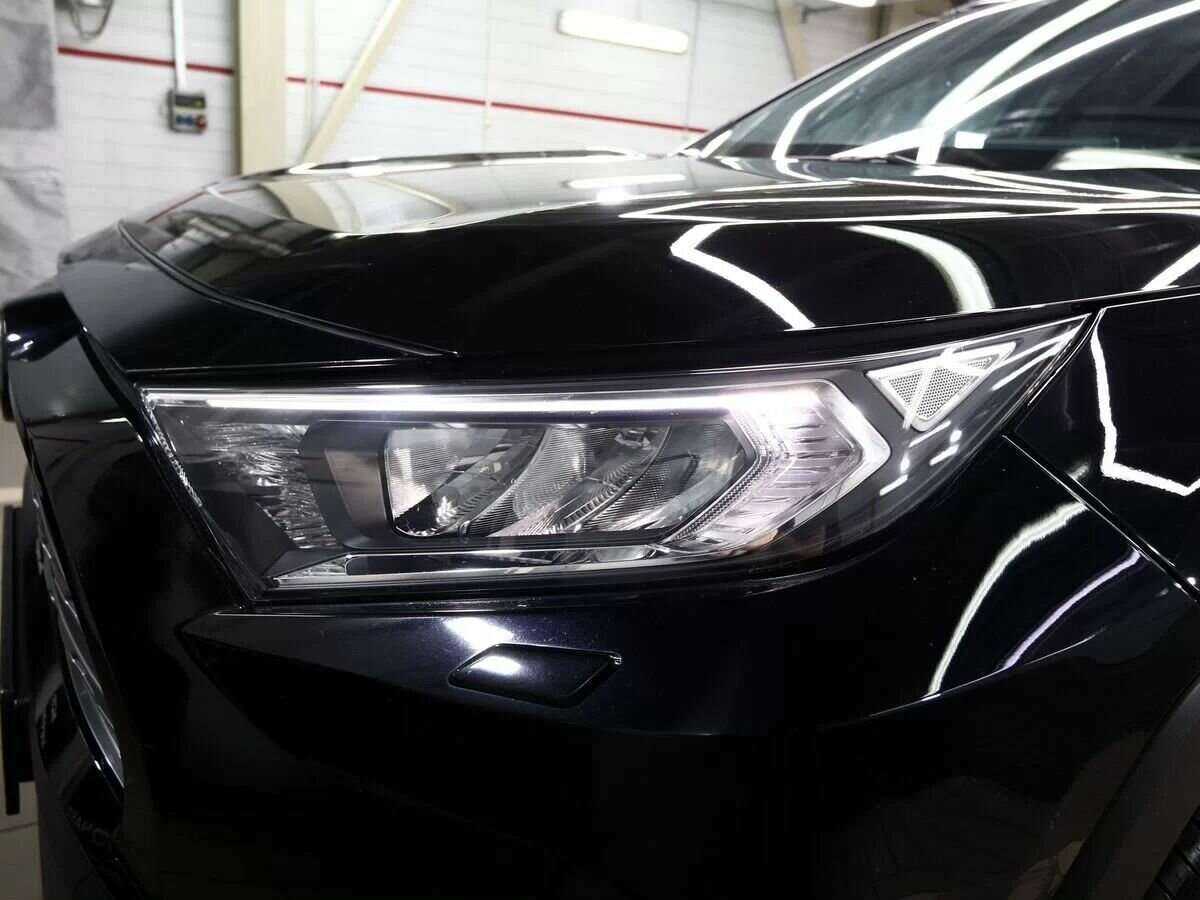 Toyota RAV4 2019 года с пробегом. Фото: #14