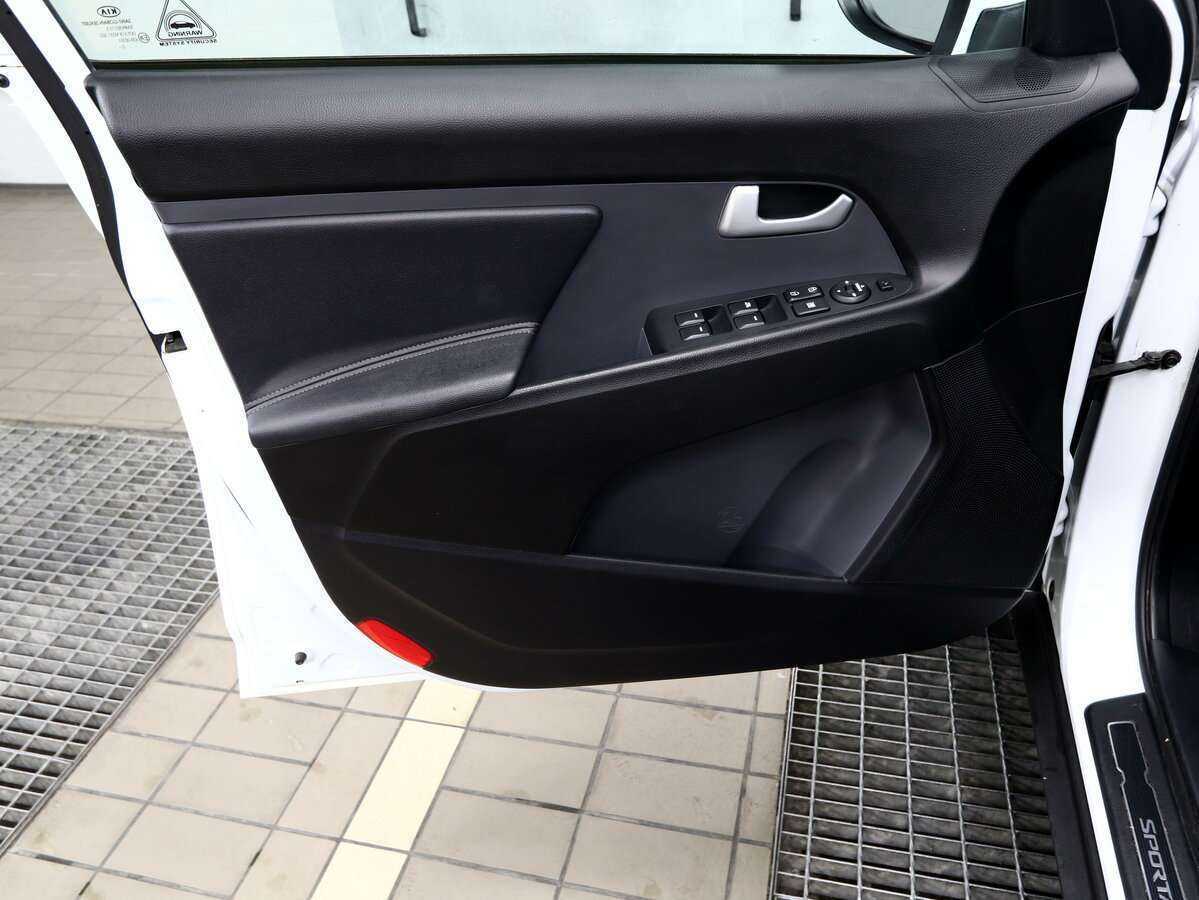 Б/У Киа Спортейдж 2013 года. Фото: #13