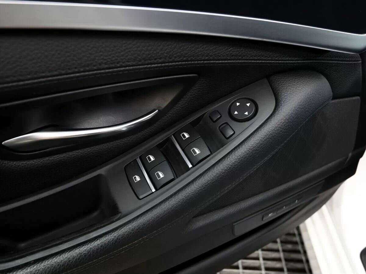 BMW 5 серии 2016 года с пробегом. Фото: #15