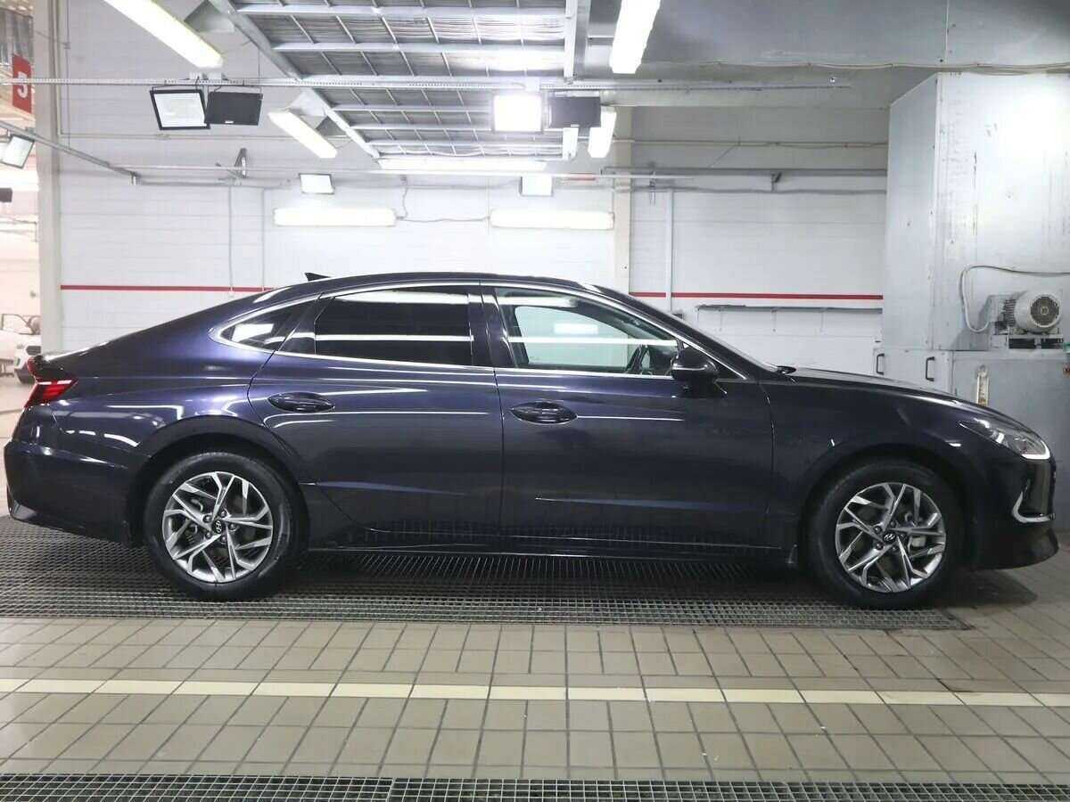 Hyundai Sonata 2021 года с пробегом. Фото: #2