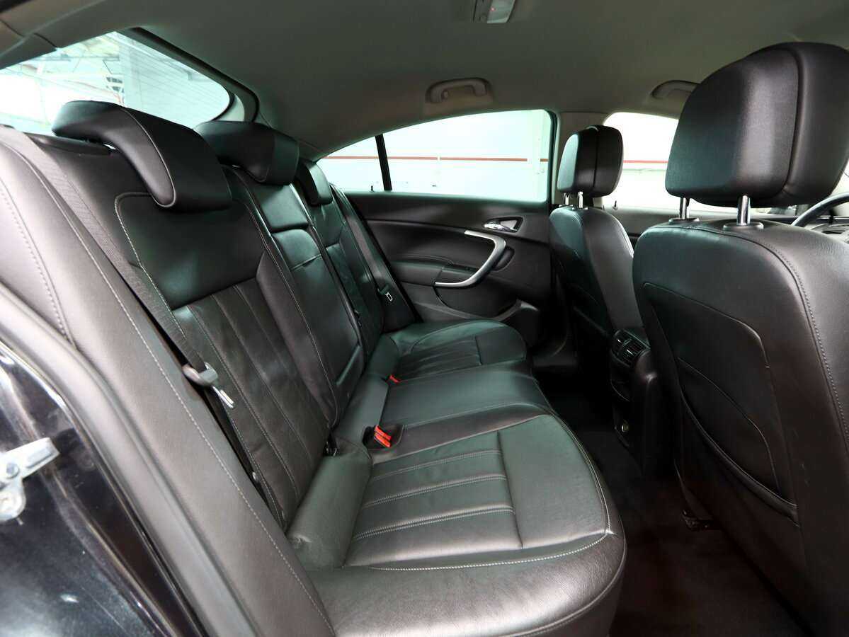 Б/У Опель Инсигния 2014 года. Фото: #20