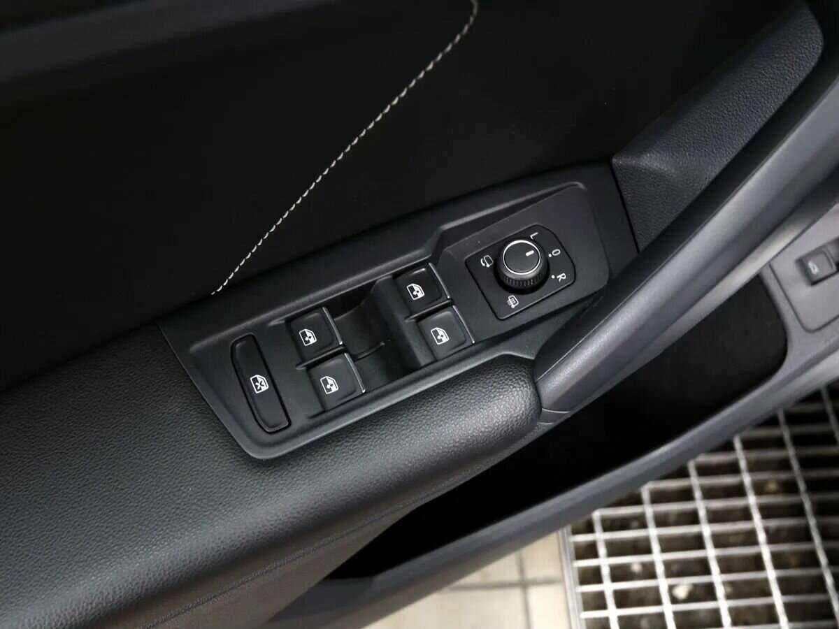 Volkswagen Tiguan 2021 года с пробегом. Фото: #8