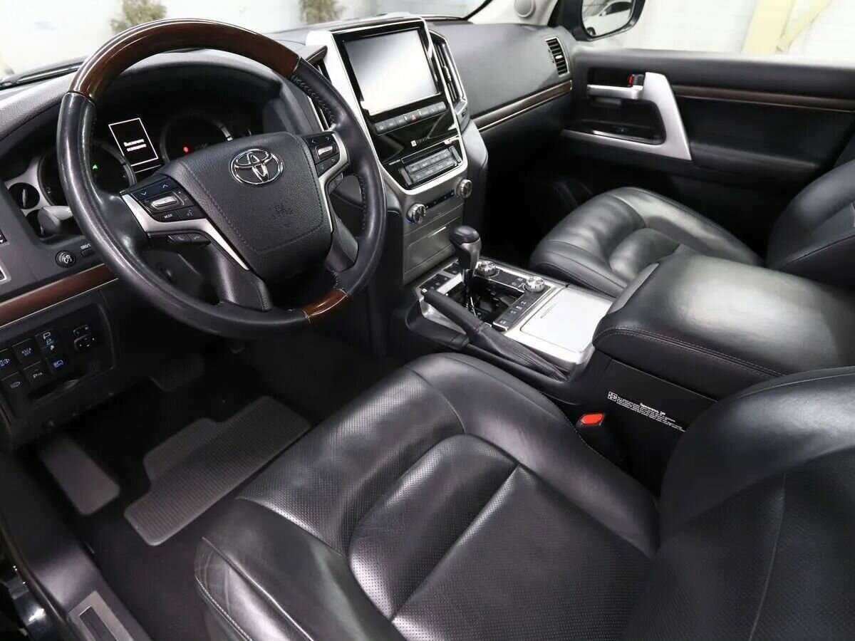 Toyota Land Cruiser 2019 года с пробегом. Фото: #6
