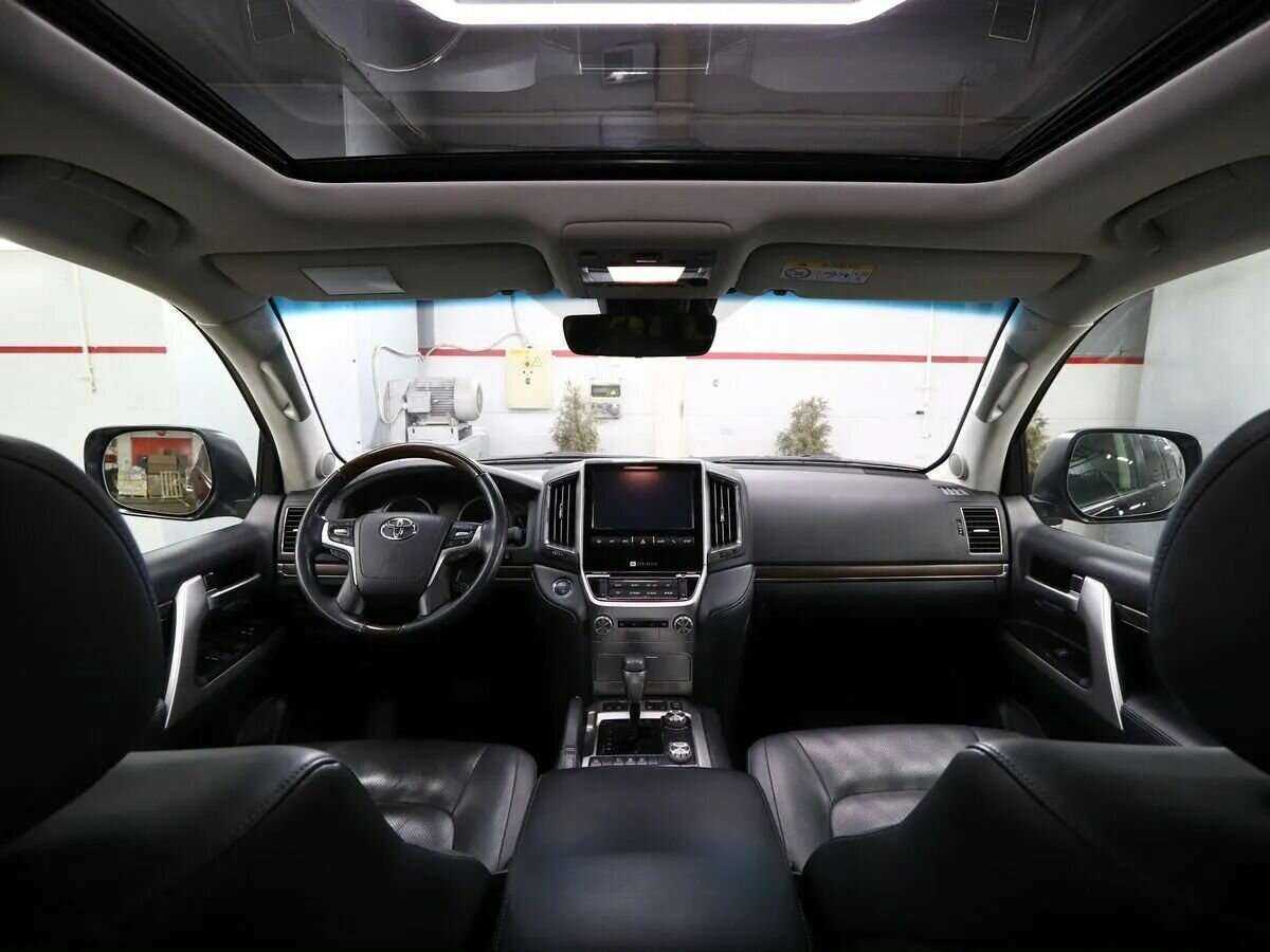 Toyota Land Cruiser 2019 года с пробегом. Фото: #9