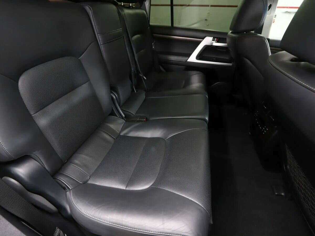 Toyota Land Cruiser 2019 года с пробегом. Фото: #22