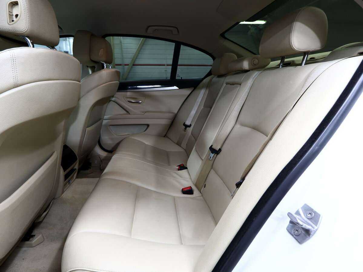 BMW 5 серии 2012 года с пробегом. Фото: #9