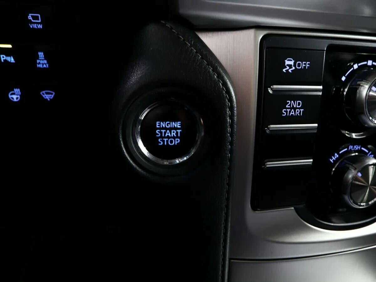 Toyota Land Cruiser Prado 2018 года с пробегом. Фото: #17