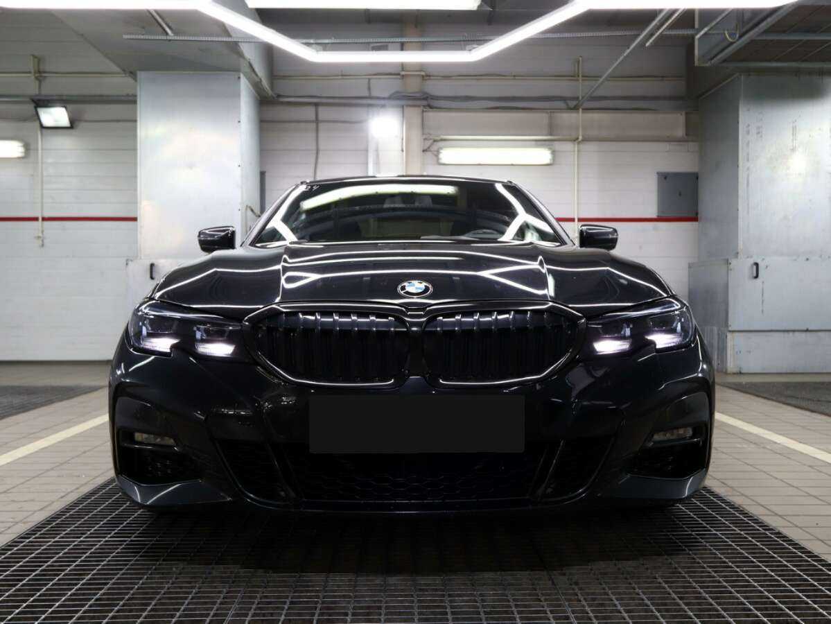 BMW 3 серии 2021 года с пробегом. Фото: #2