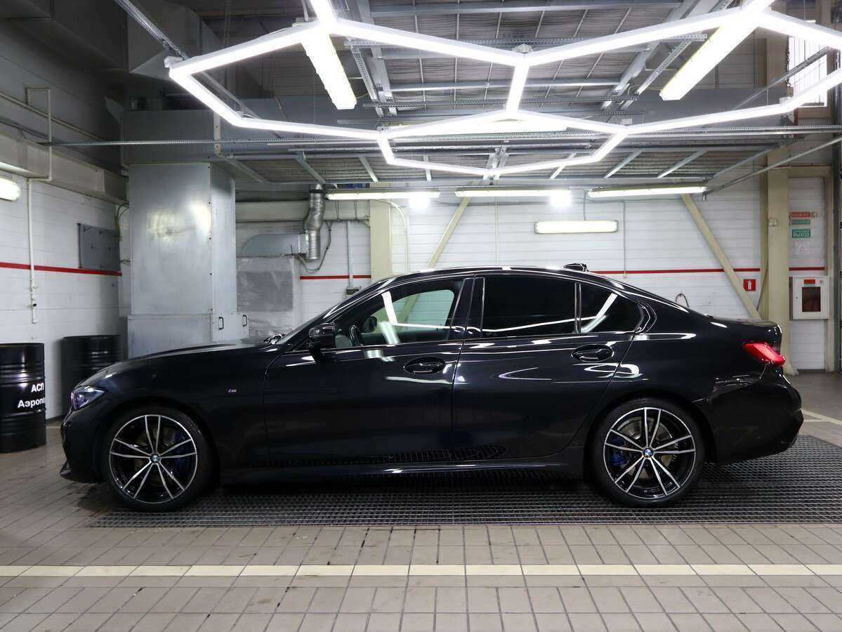 BMW 3 серии 2021 года с пробегом. Фото: #4