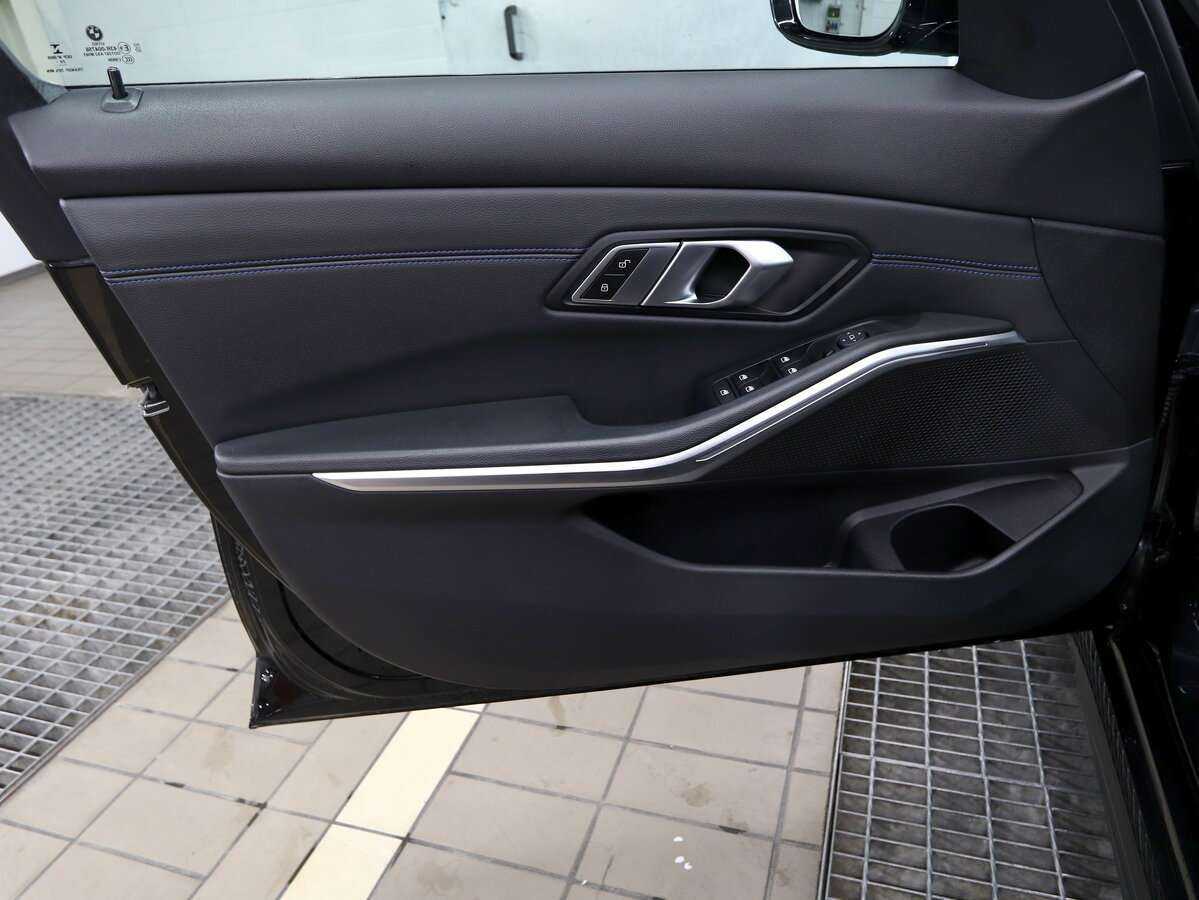 BMW 3 серии 2021 года с пробегом. Фото: #7