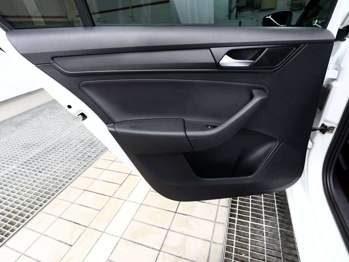 Б/У Фольксваген Поло 2020 года. Фото: #10