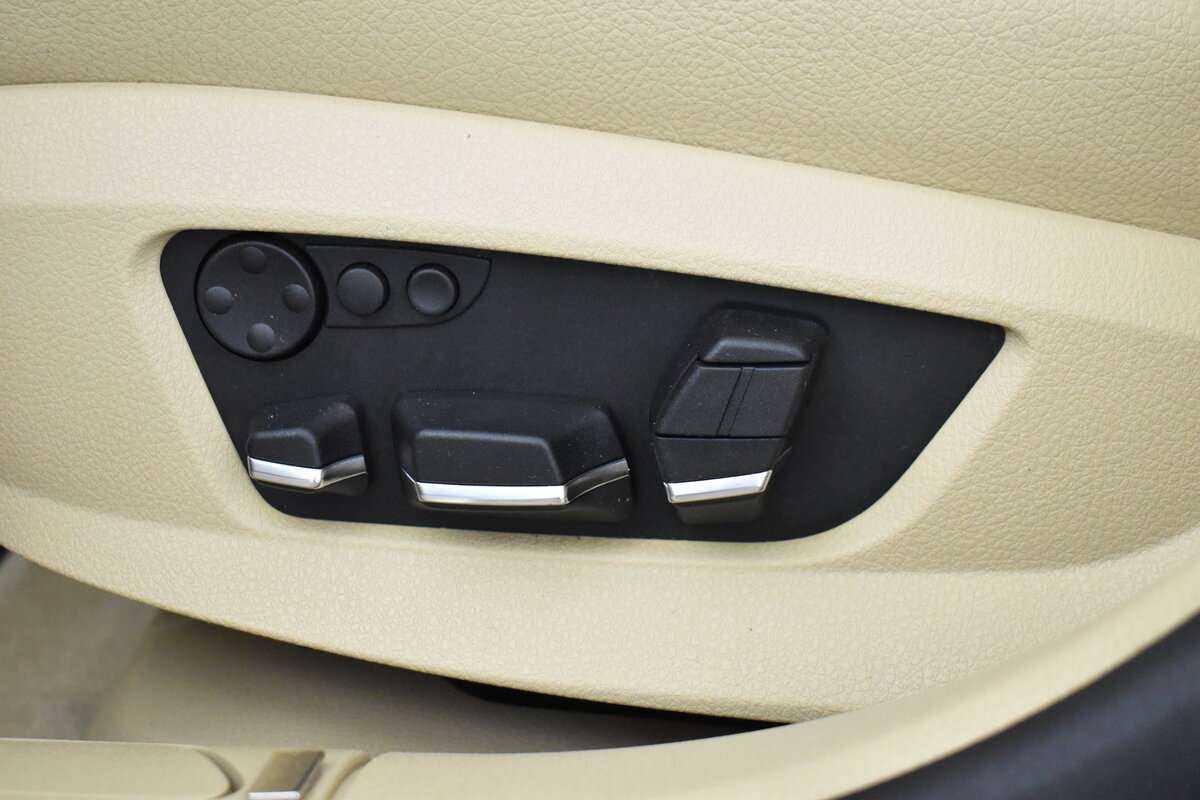 BMW 7 серии 2012 года с пробегом. Фото: #7