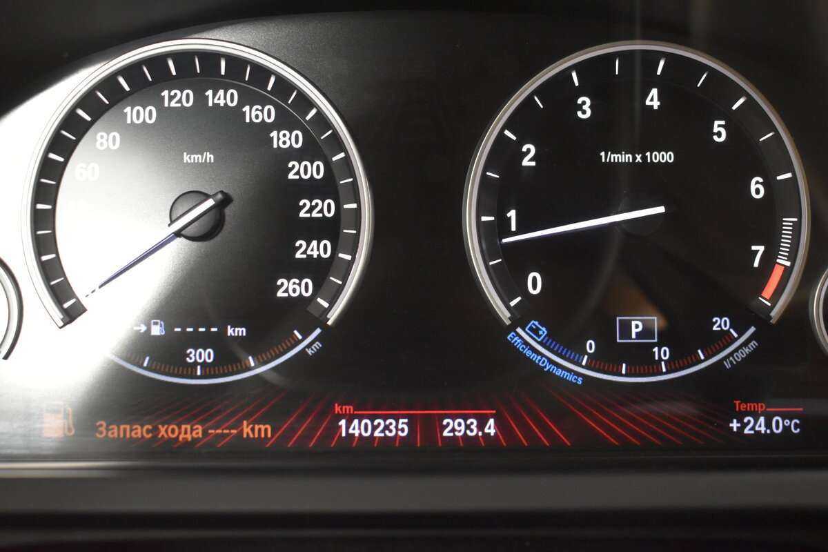 BMW 7 серии 2012 года с пробегом. Фото: #13