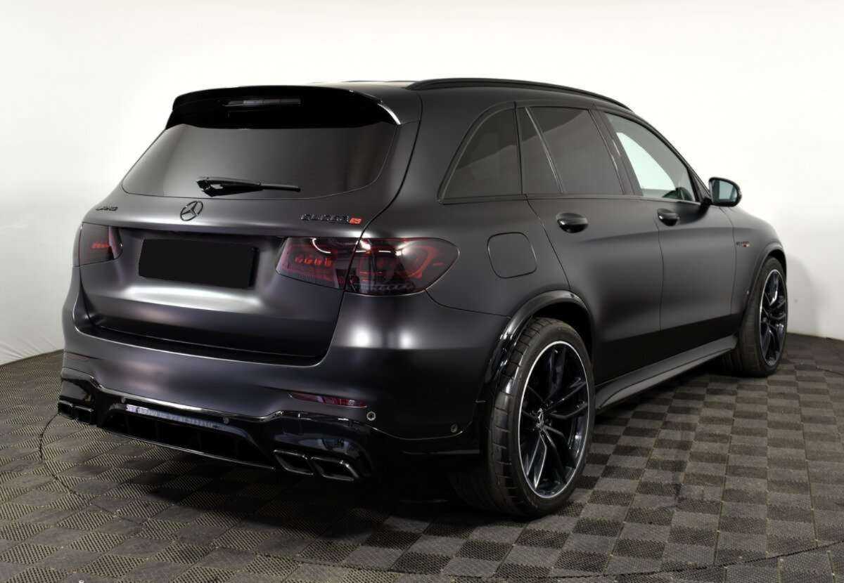 Mercedes-Benz GLC AMG 2018 года с пробегом. Фото: #3