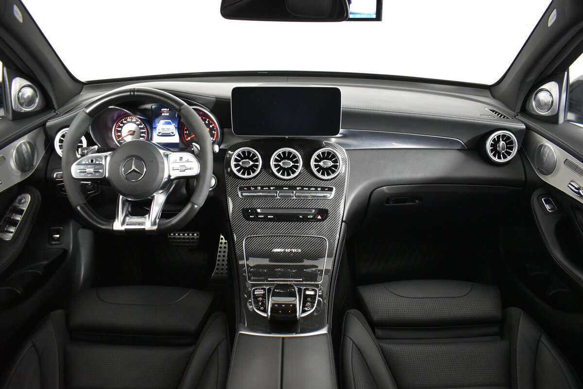 Mercedes-Benz GLC AMG 2018 года с пробегом. Фото: #10