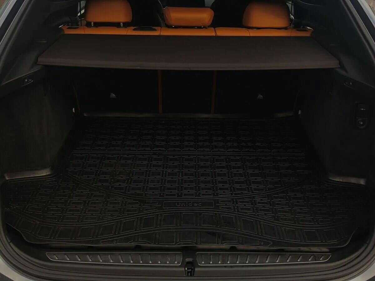 BMW 6 серии 2018 года с пробегом. Фото: #4