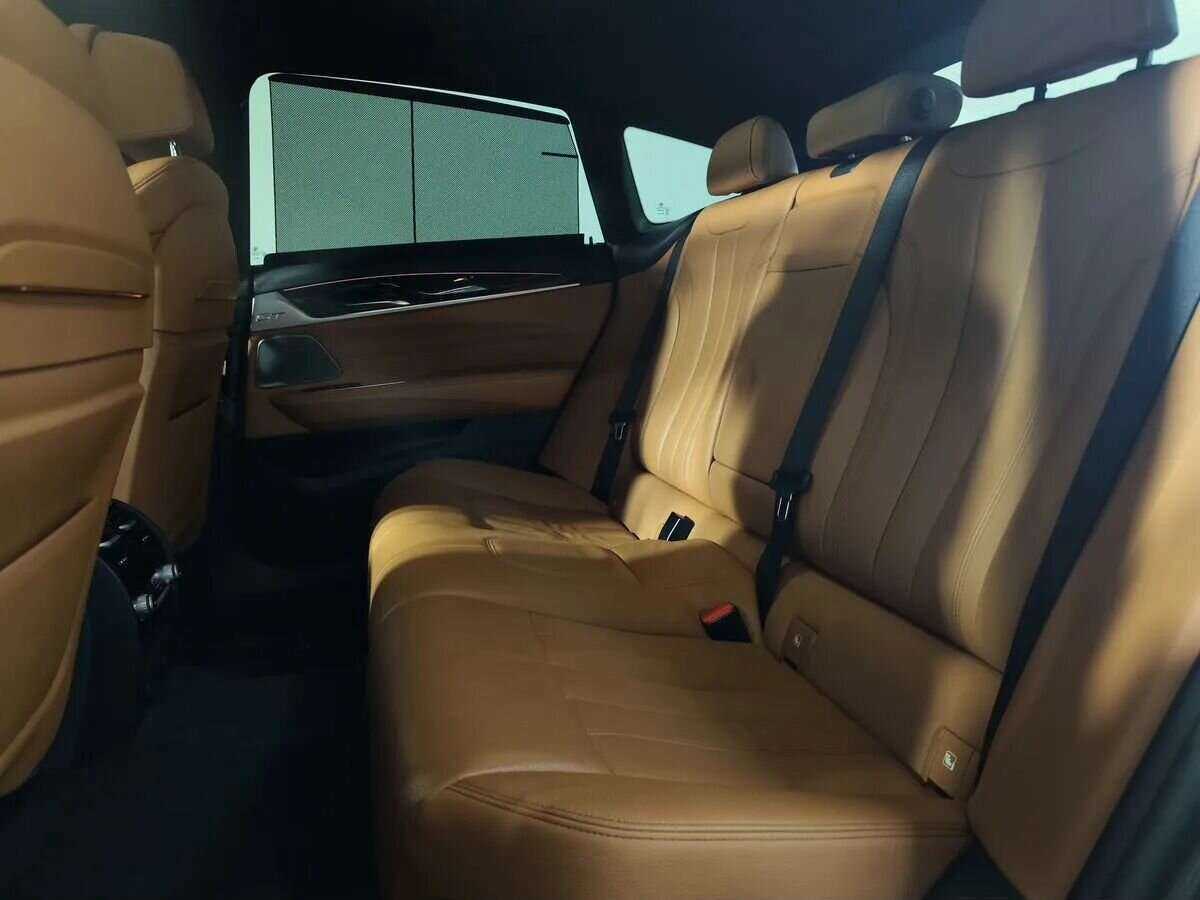 BMW 6 серии 2018 года с пробегом. Фото: #8