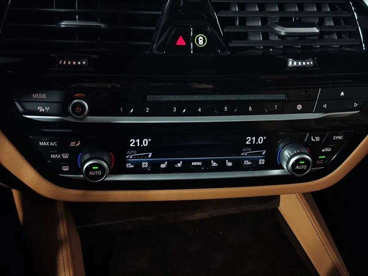 BMW 6 серии 2018 года с пробегом. Фото: #14