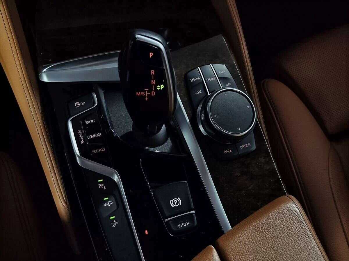 BMW 6 серии 2018 года с пробегом. Фото: #15