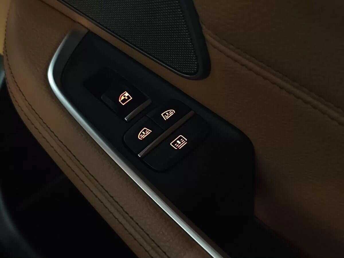 BMW 6 серии 2018 года с пробегом. Фото: #17