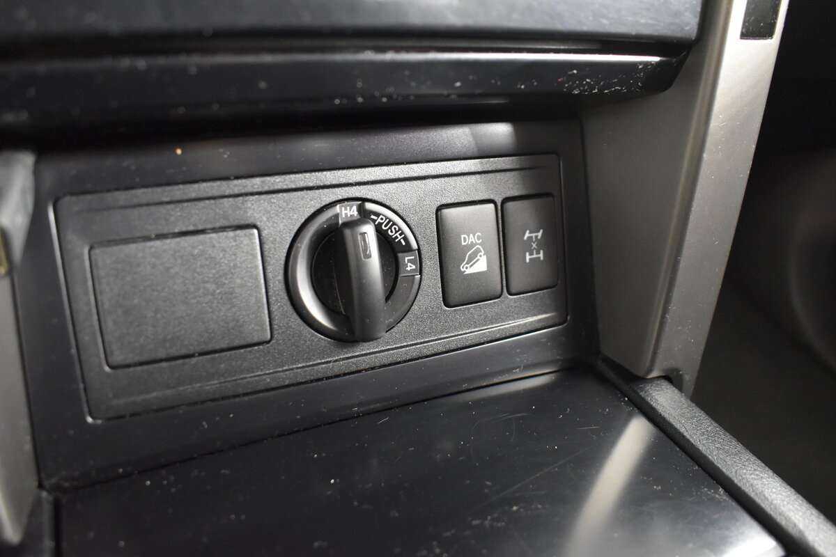 Toyota Land Cruiser Prado 2012 года с пробегом. Фото: #15