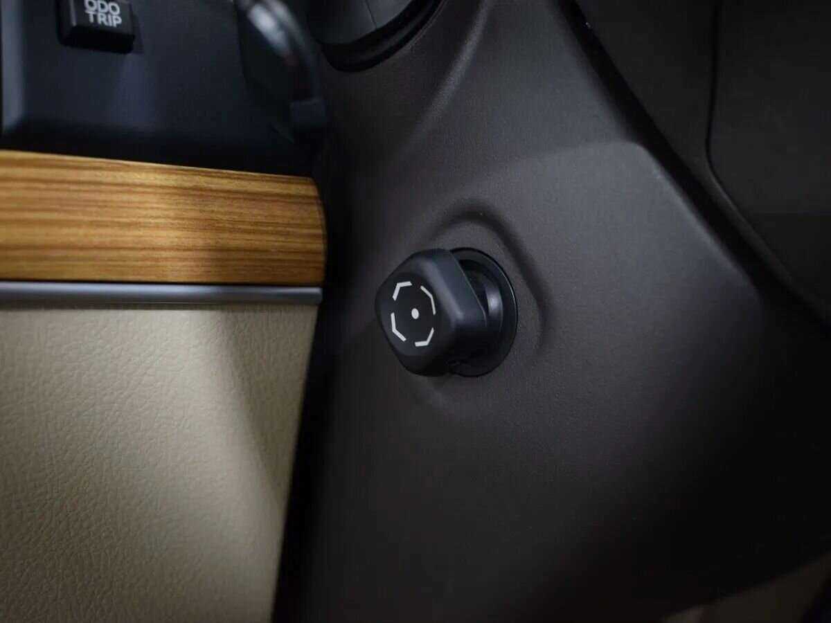 Toyota Land Cruiser Prado 2020 года с пробегом. Фото: #14