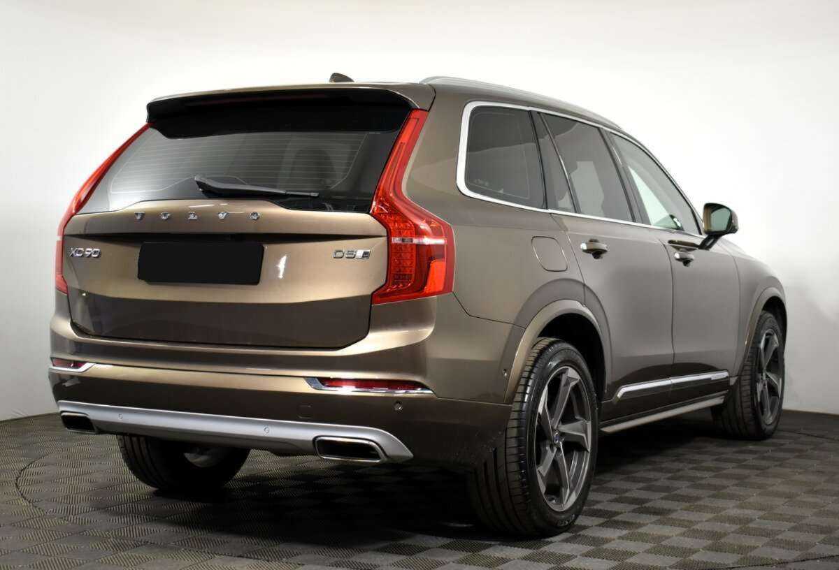 Volvo XC90 2015 года с пробегом. Фото: #3