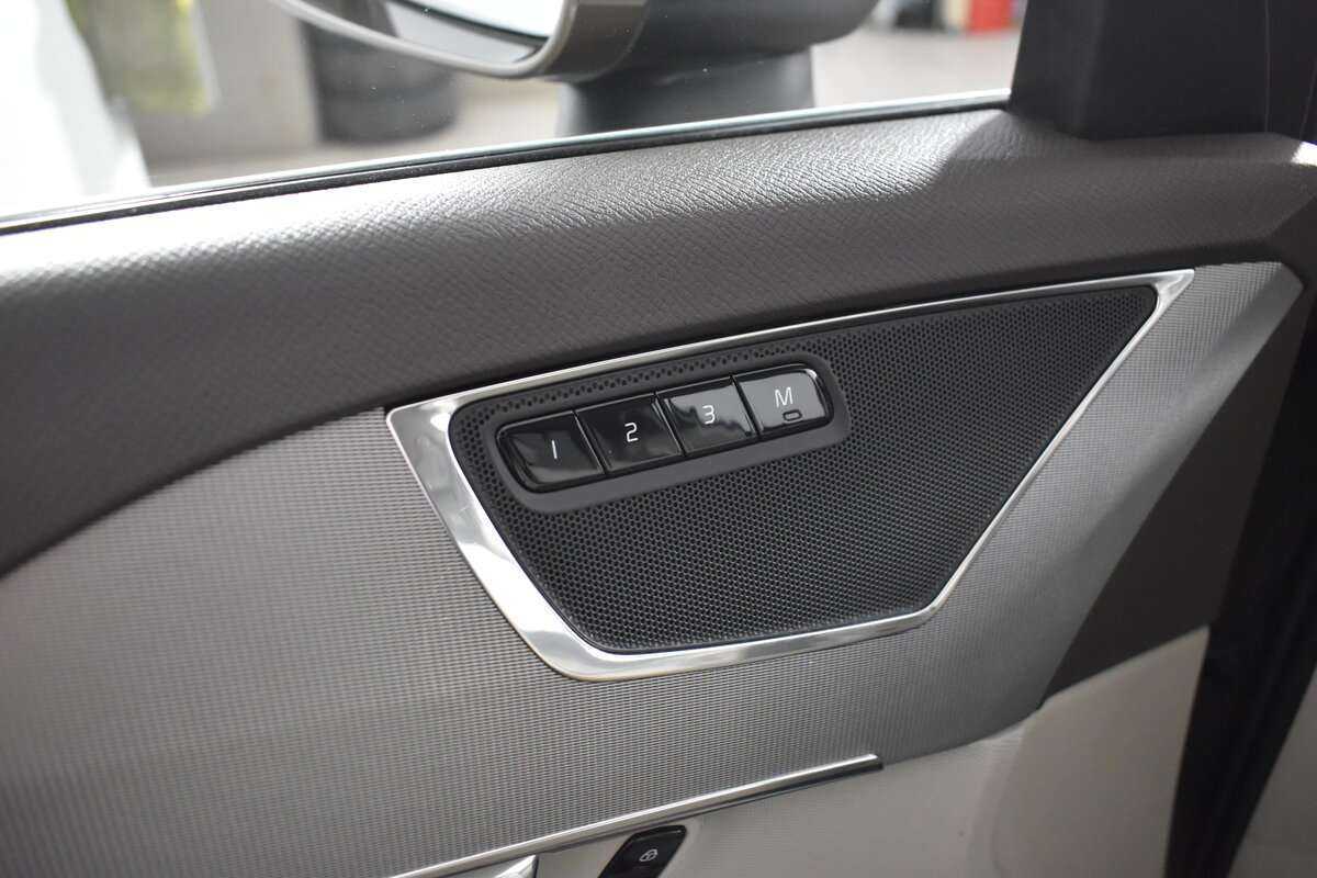 Volvo XC90 2015 года с пробегом. Фото: #9