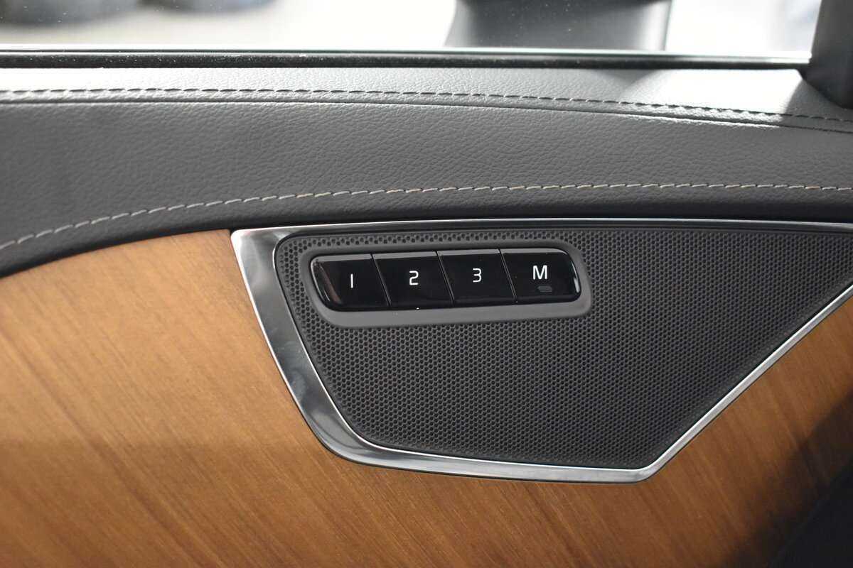 Volvo XC90 2021 года с пробегом. Фото: #12