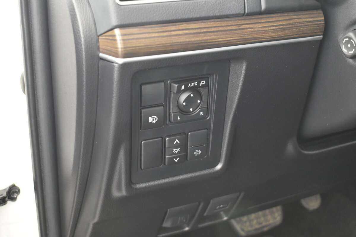 Toyota Land Cruiser Prado 2021 года с пробегом. Фото: #10