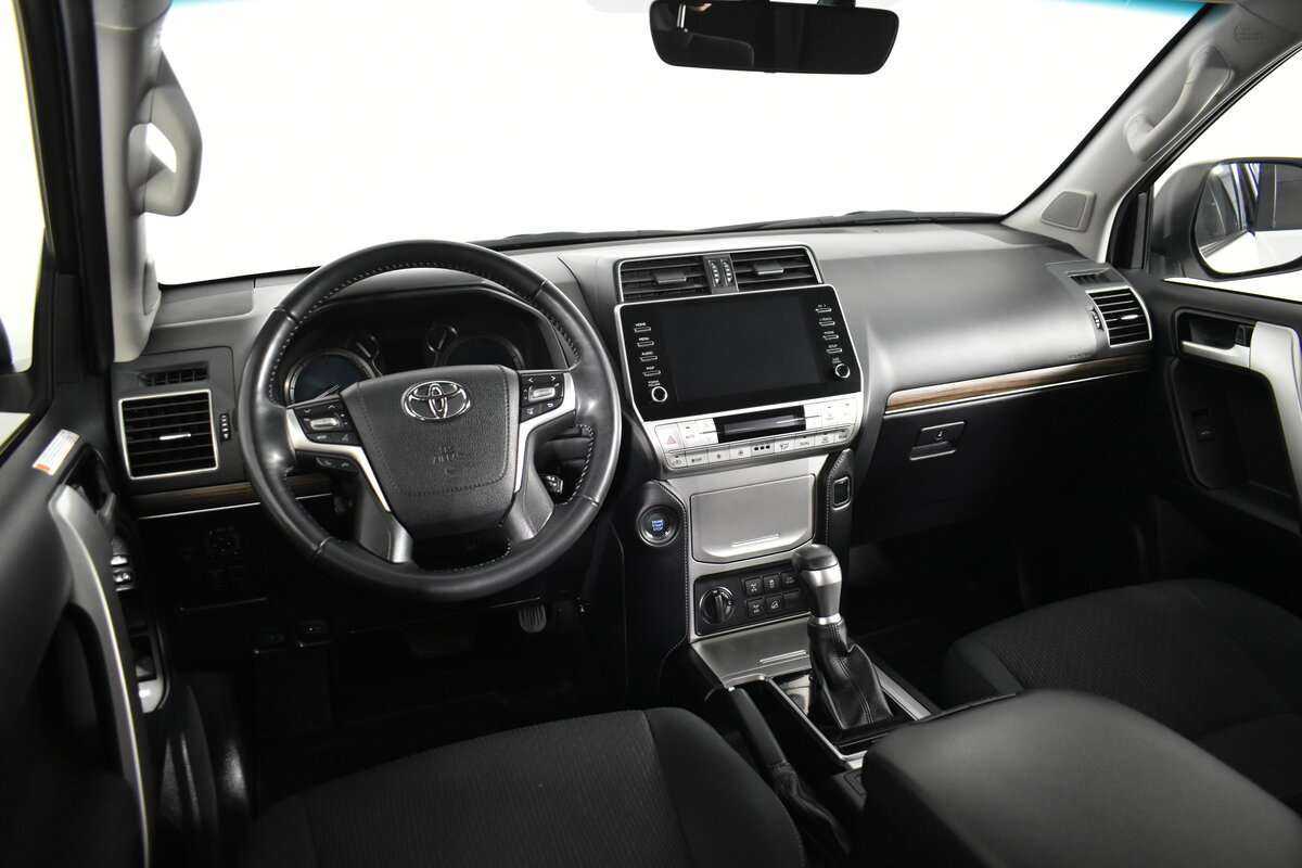 Toyota Land Cruiser Prado 2021 года с пробегом. Фото: #15