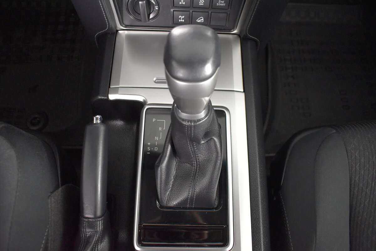 Toyota Land Cruiser Prado 2021 года с пробегом. Фото: #17