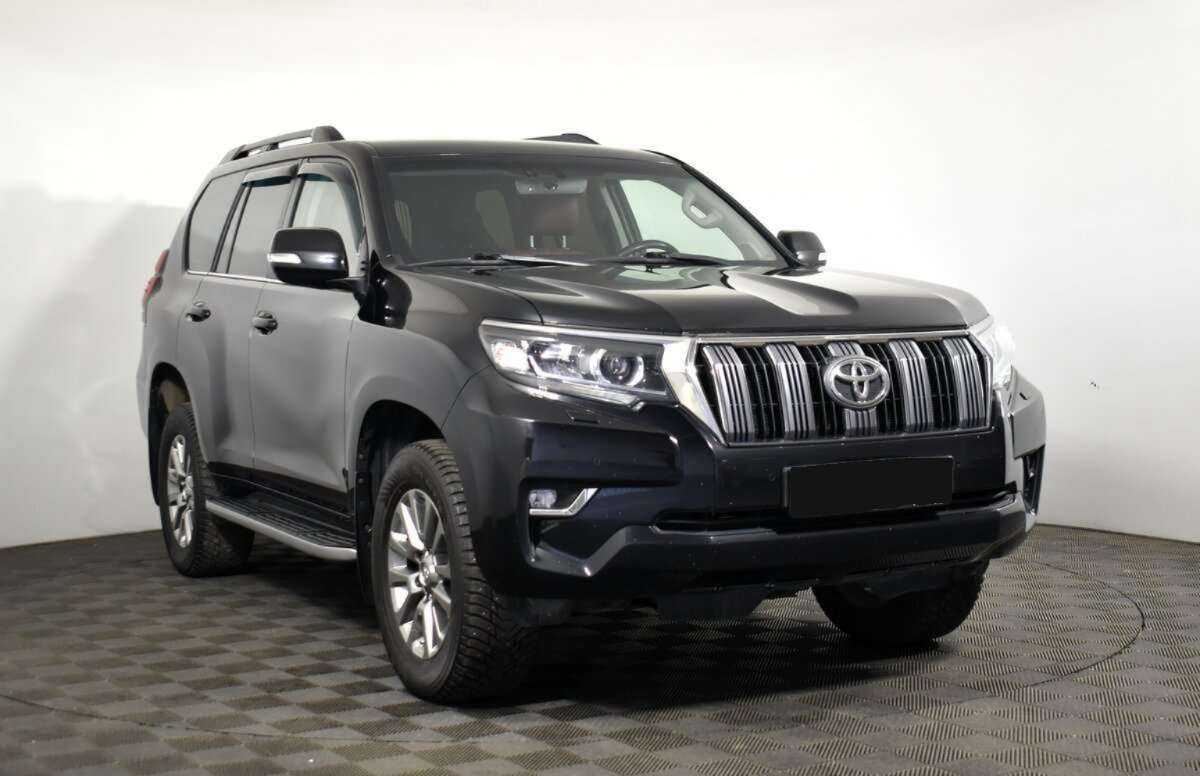 Toyota Land Cruiser Prado 2018 года с пробегом. Фото: #2