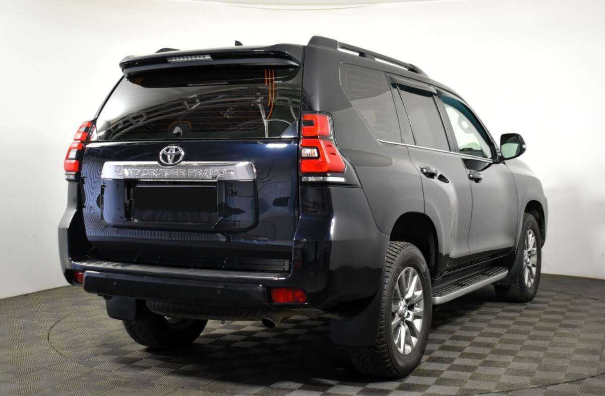 Toyota Land Cruiser Prado 2018 года с пробегом. Фото: #3