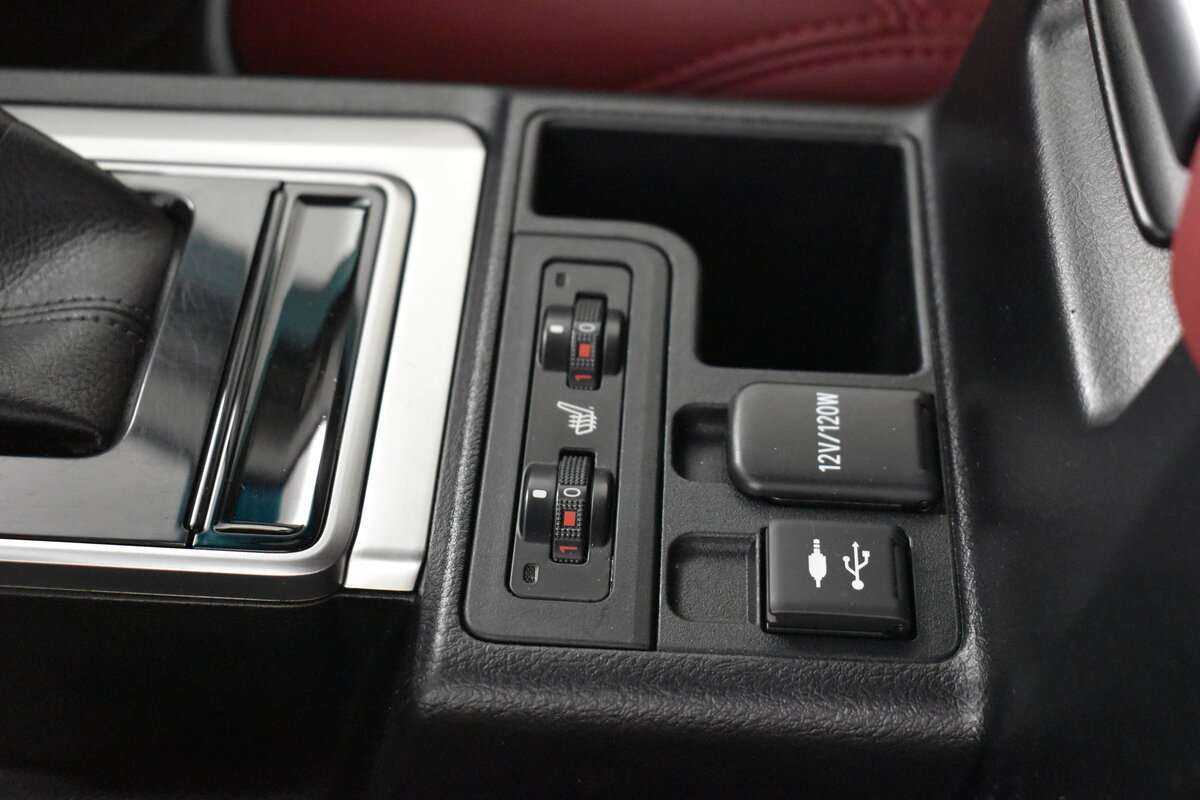 Toyota Land Cruiser Prado 2018 года с пробегом. Фото: #12