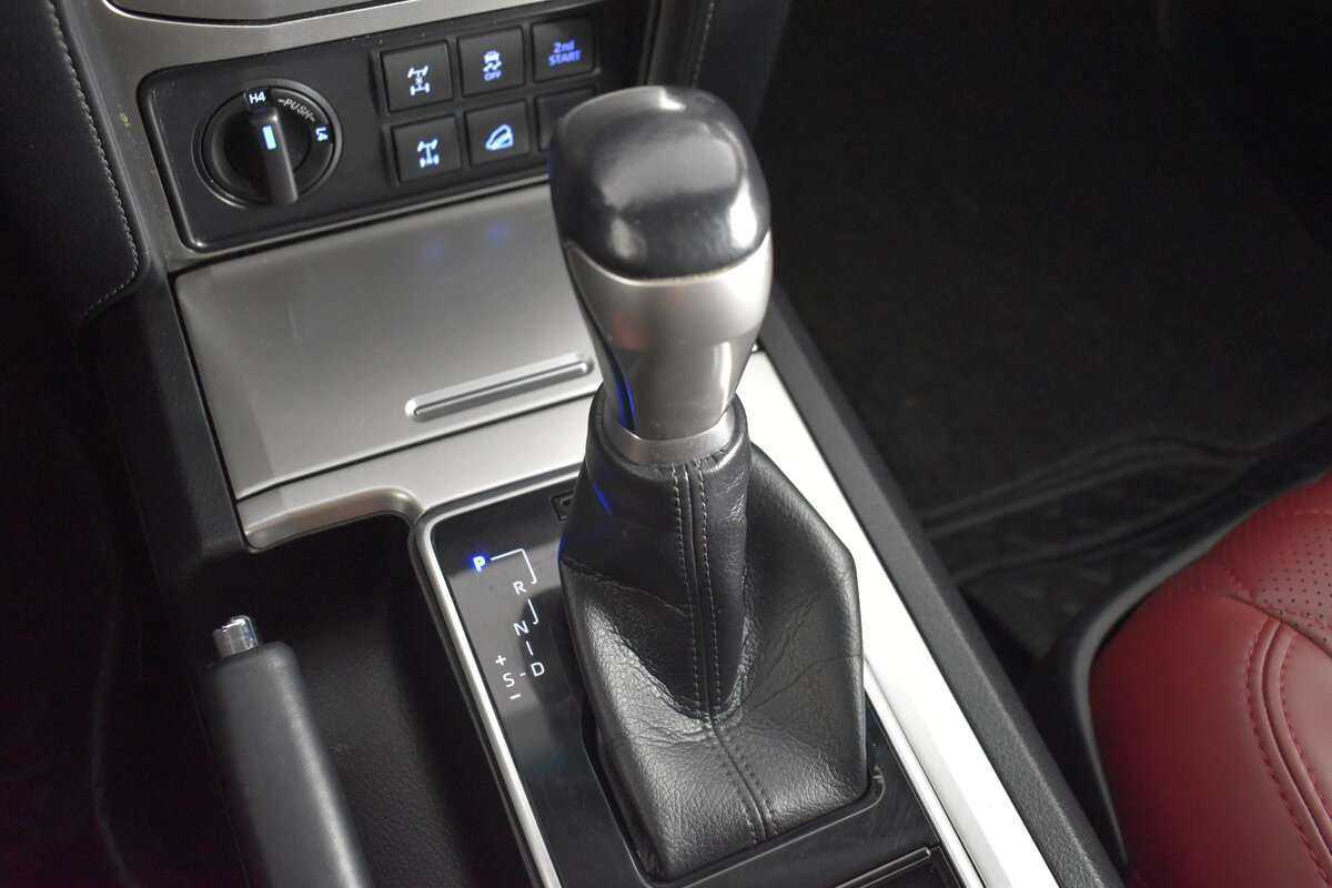 Toyota Land Cruiser Prado 2018 года с пробегом. Фото: #19