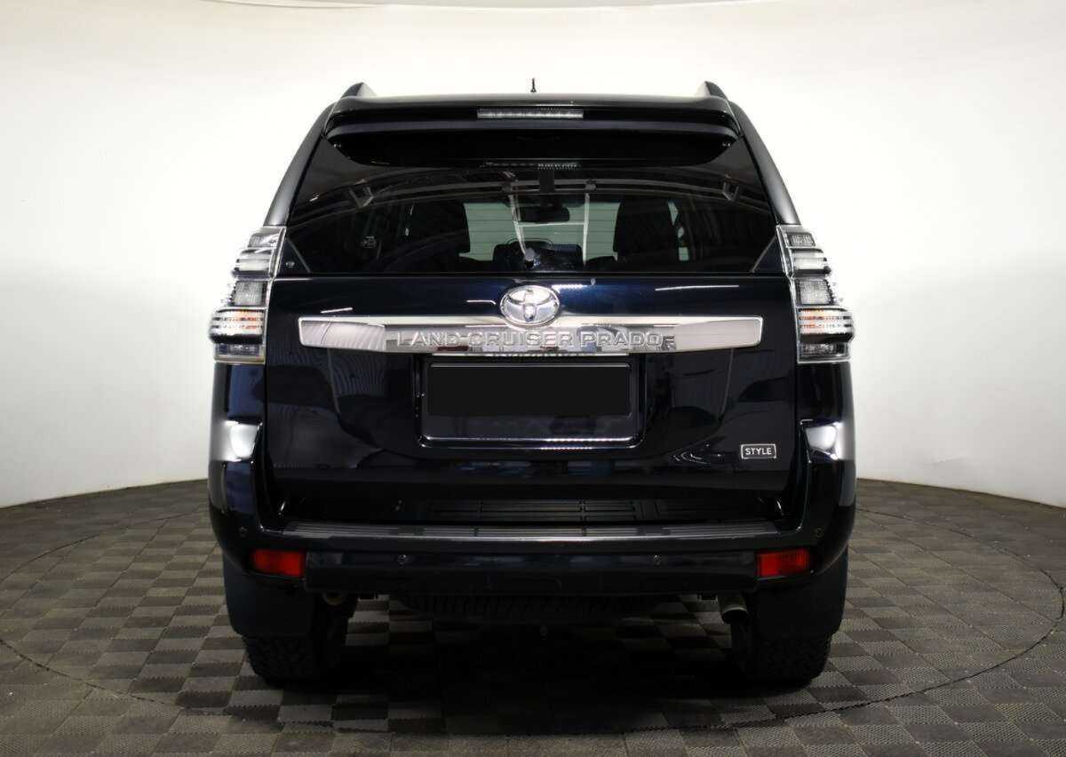 Toyota Land Cruiser Prado 2017 года с пробегом. Фото: #4