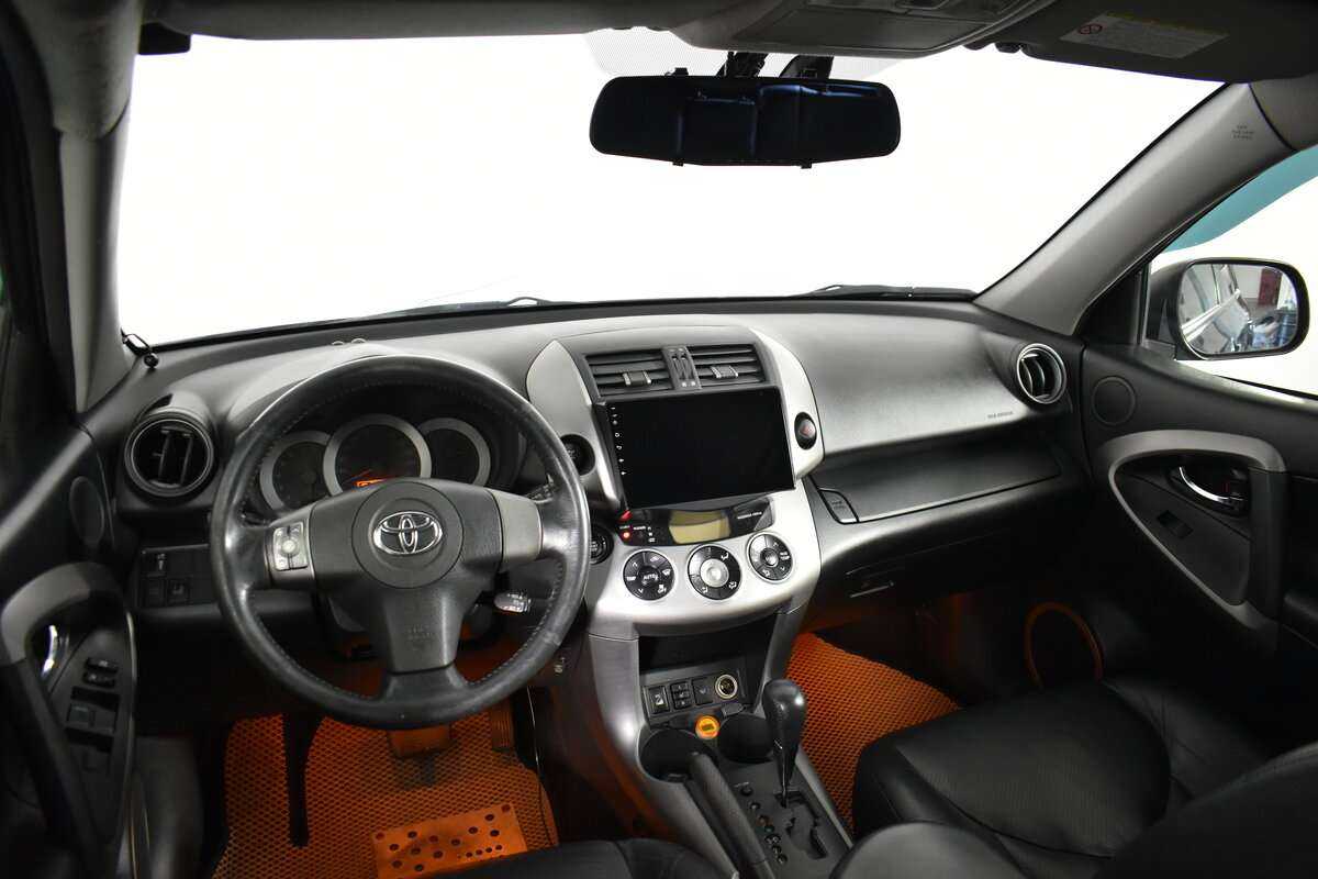 Toyota RAV4 2008 года с пробегом. Фото: #7