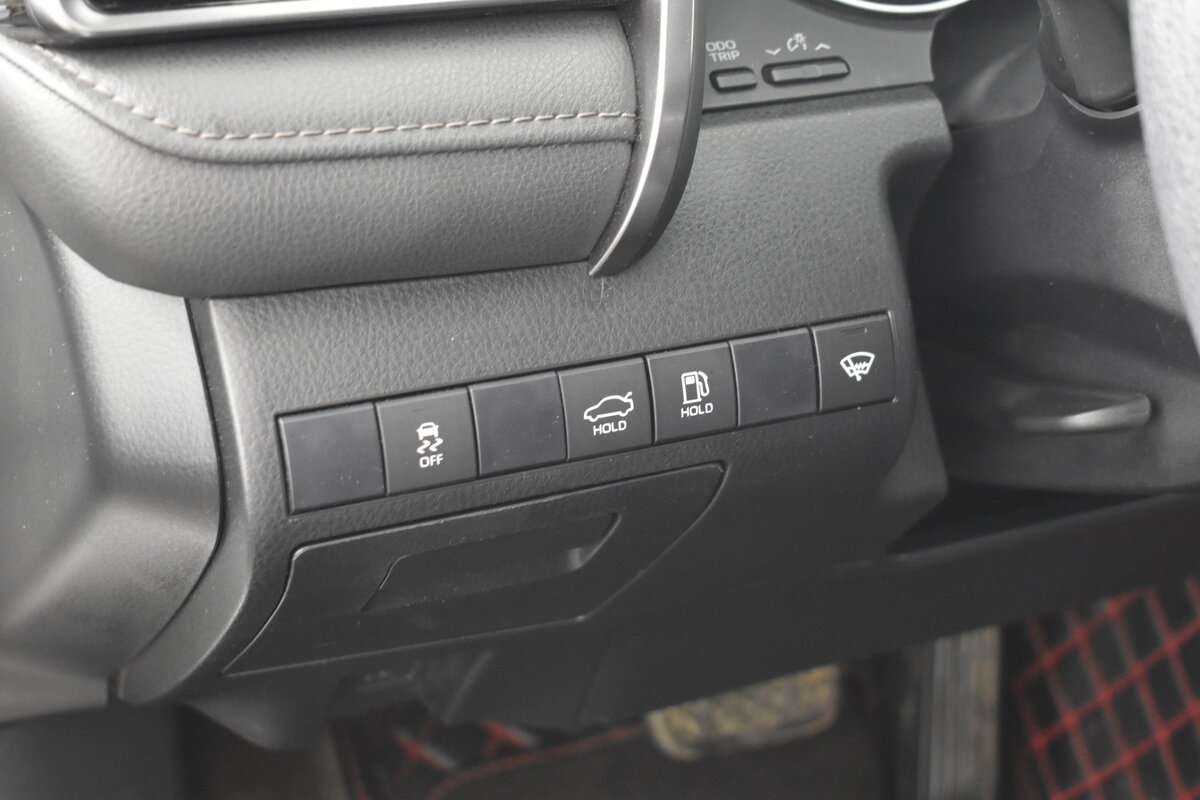 Toyota Camry 2021 года с пробегом. Фото: #8