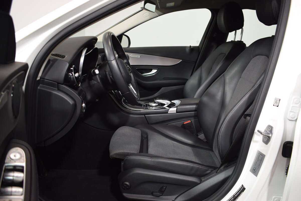 Mercedes-Benz C-Класс 2019 года с пробегом. Фото: #10