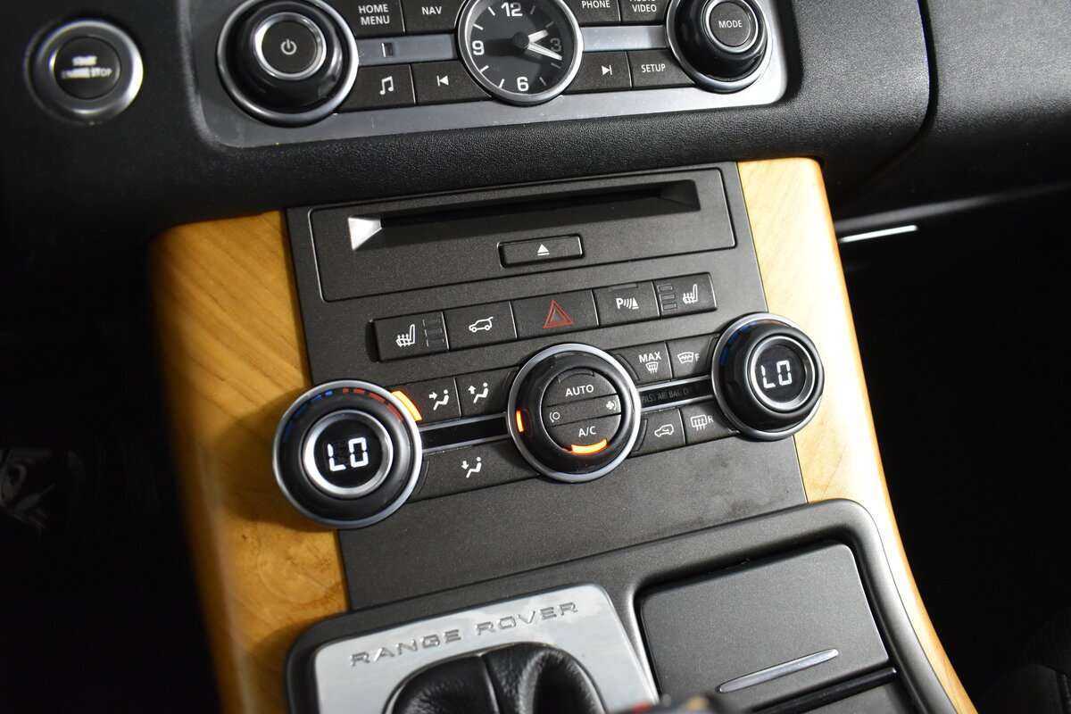 Land Rover Range Rover Sport 2012 года с пробегом. Фото: #18