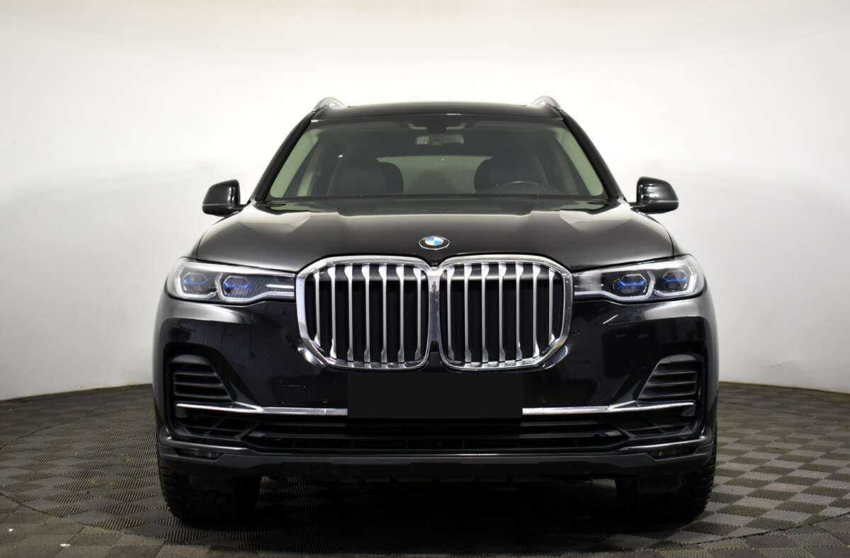 BMW X7 2019 года с пробегом. Фото: #1