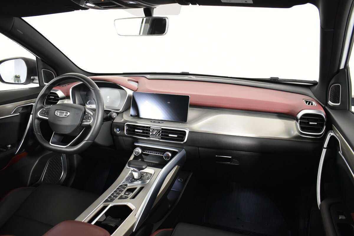 Geely Coolray 2023 года с пробегом. Фото: #12