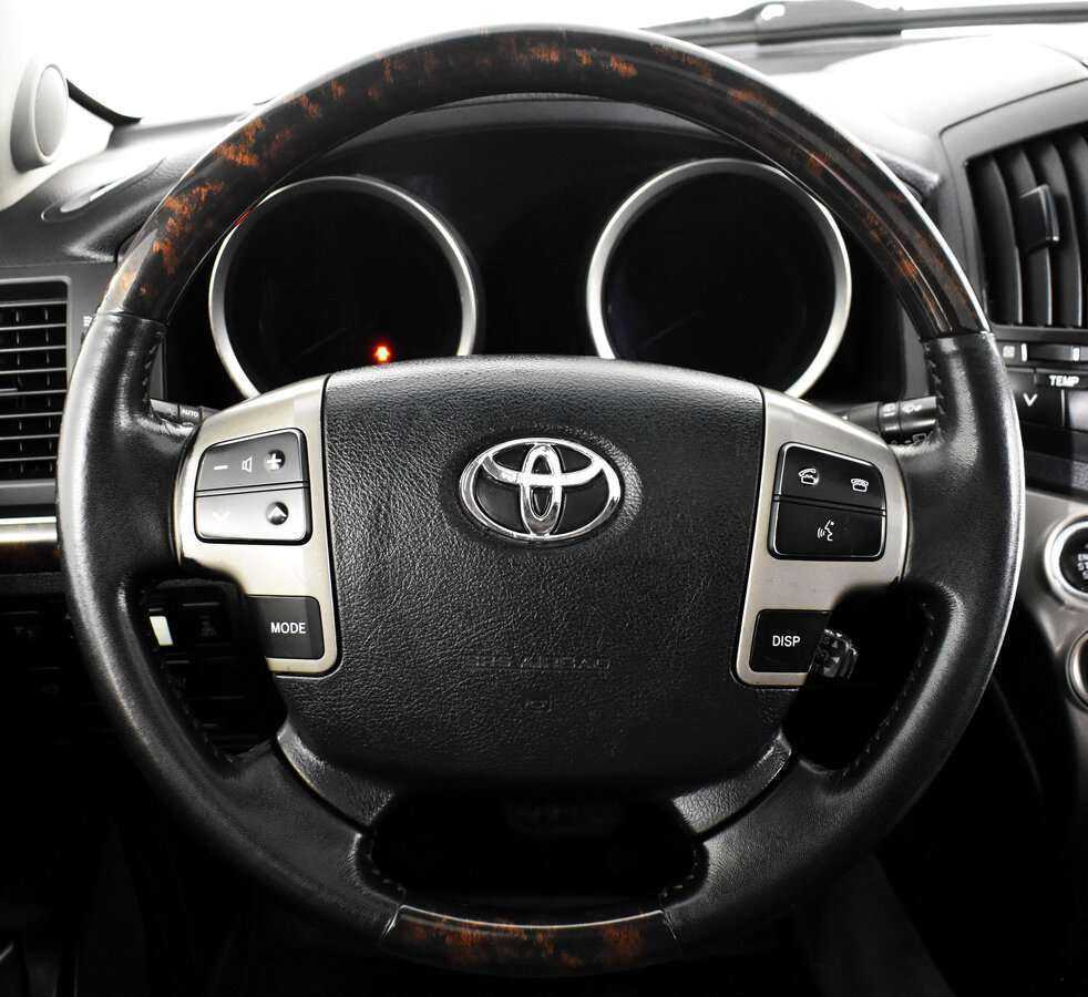 Toyota Land Cruiser 2010 года с пробегом. Фото: #8